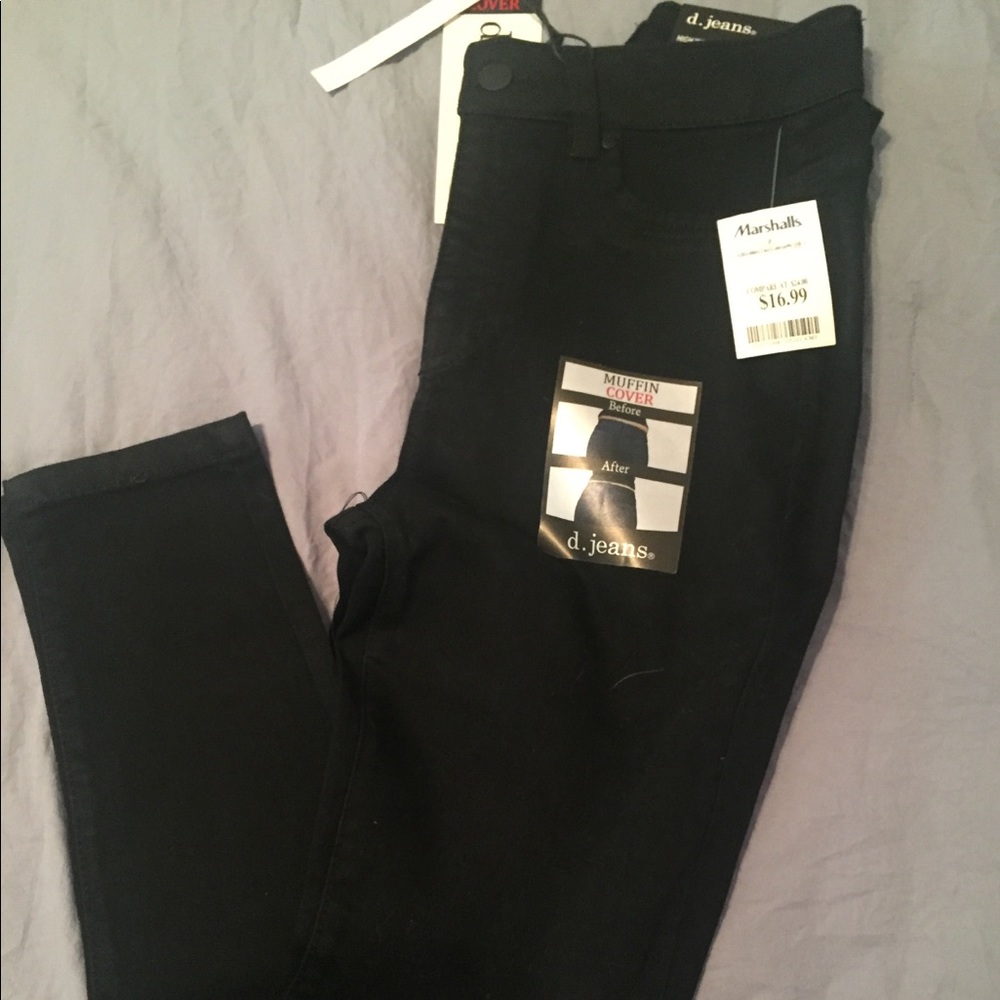 Black skinny jeans